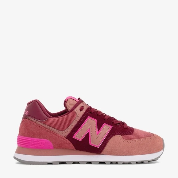 New Balance 574 - Picture 2 of 8